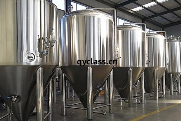 大(da)型啤(pi)酒設(she)備