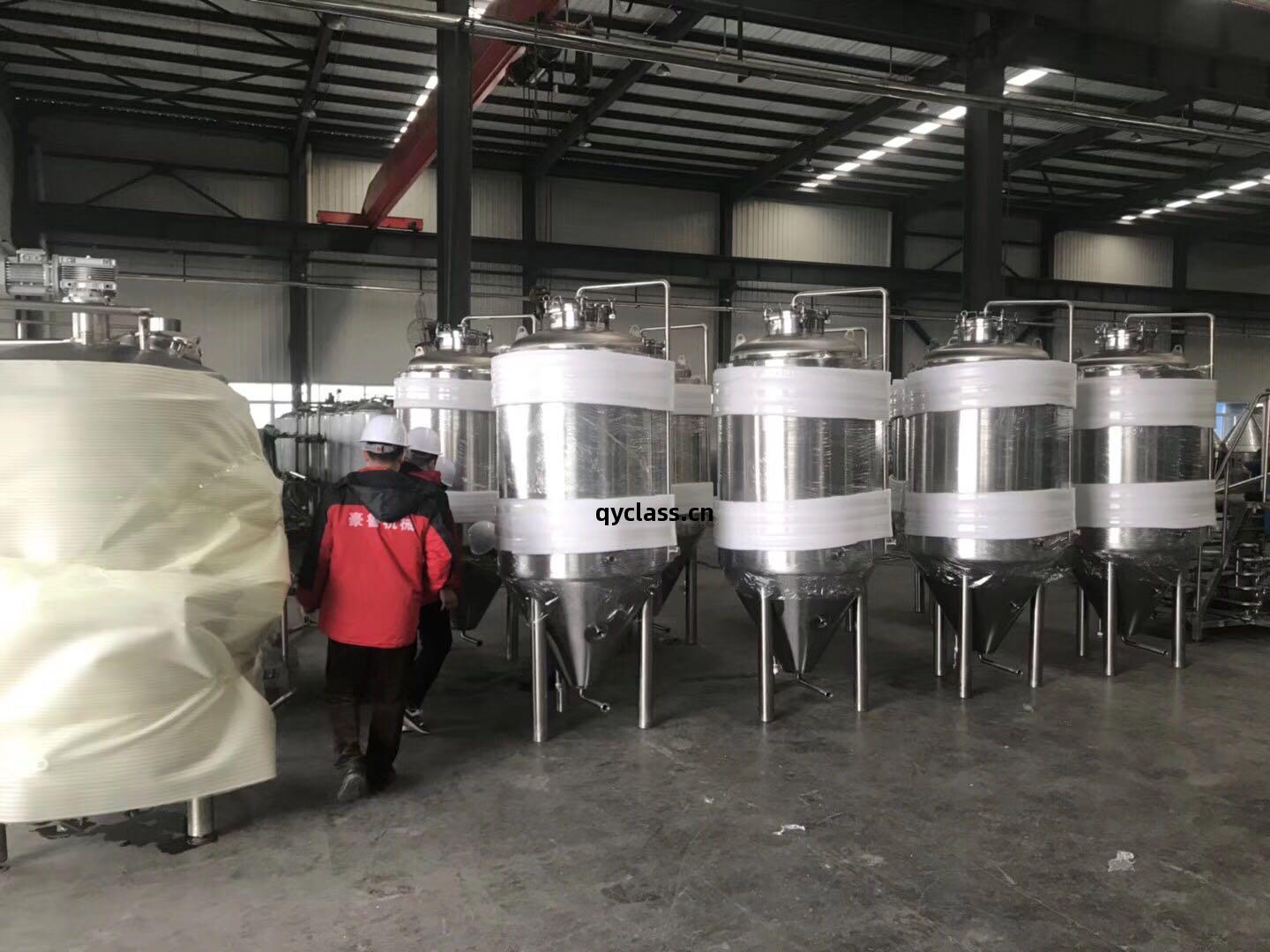 精釀(niang)啤酒設(she)備(bei)