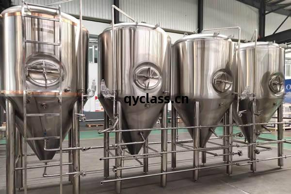 啤(pi)酒(jiu)發酵(jiao)罐