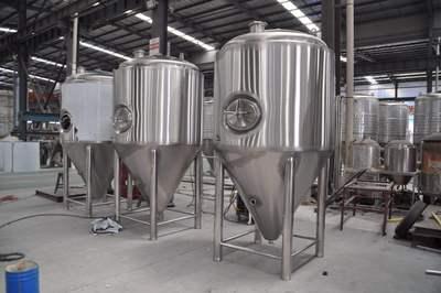 啤酒(jiu)發(fa)酵設(she)備(bei)