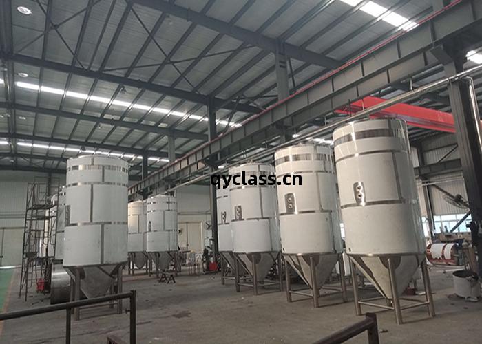 啤(pi)酒(jiu)廠(chang)發酵(jiao)設備(bei)